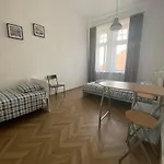 Goscinne Na Lwowskiej * Варшава