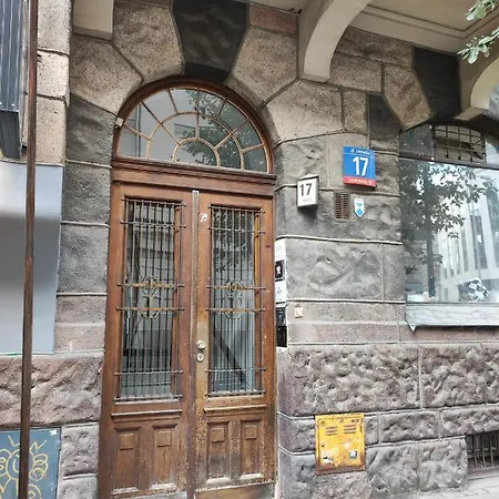 Penzion Goscinne Na Lwowskiej Varšava