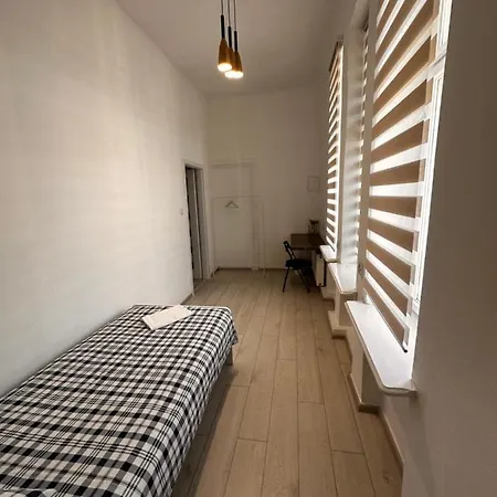 Centrum Artlwowska * Varsóvia