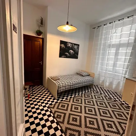 Centrum Artlwowska وارسو