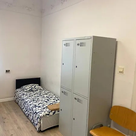 Centrum Artlwowska Guest house *