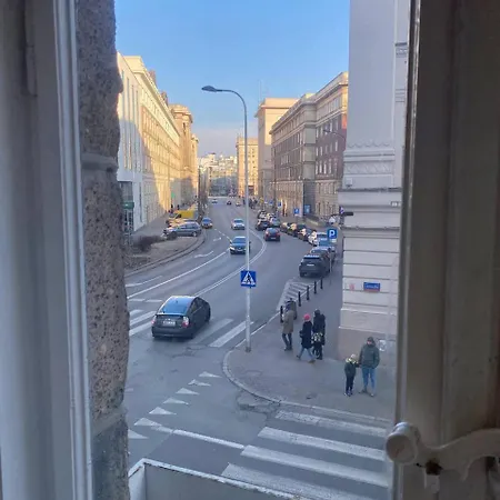 Centrum Artlwowska Gæstehus Warszawa