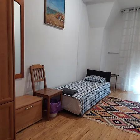 Goscinne Na Lwowskiej * Varsó