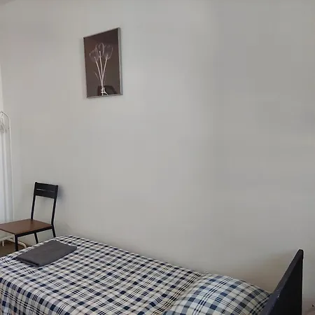 Goscinne Na Lwowskiej * Varšava