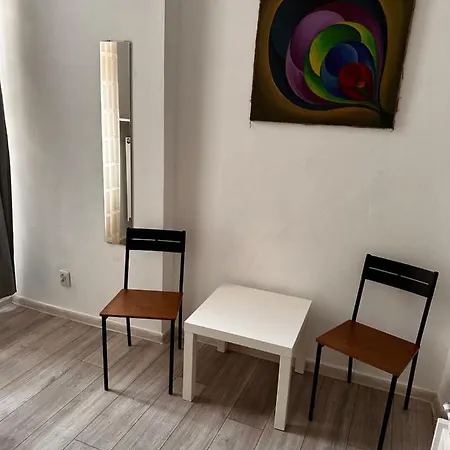 게스트하우스 Centrum Artlwowska